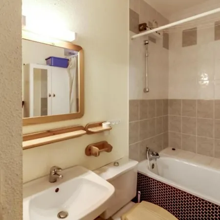 Studio Bareges, 1 Piece, 3 Personnes - Fr-1-403-70 Apartment